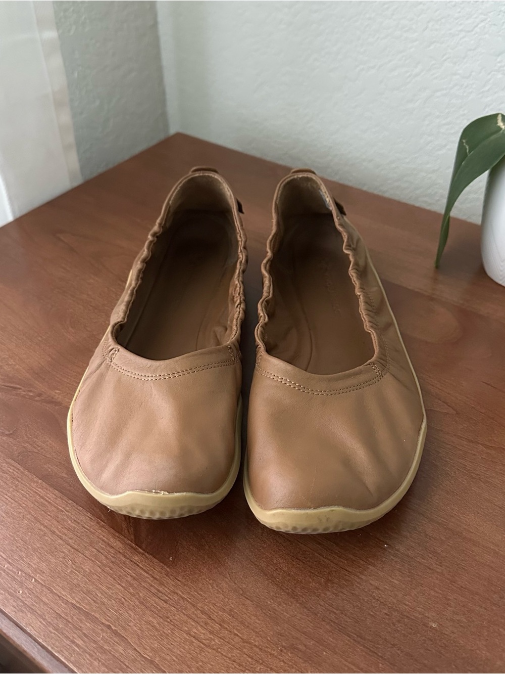 Women’s VivoBarefoot Primus Asana Yin Leather Ballet Flats EU 41 Tan Brown